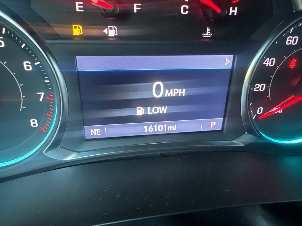 Used 2023 Chevrolet Traverse LT w/ LPO, Floor Liner Package AWD/4WD image 15