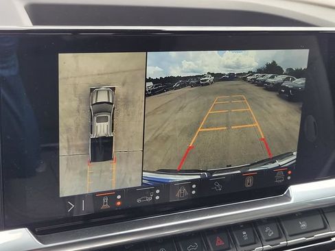 New 2026 GMC Sierra 1500 SLT AWD/4WD image 16