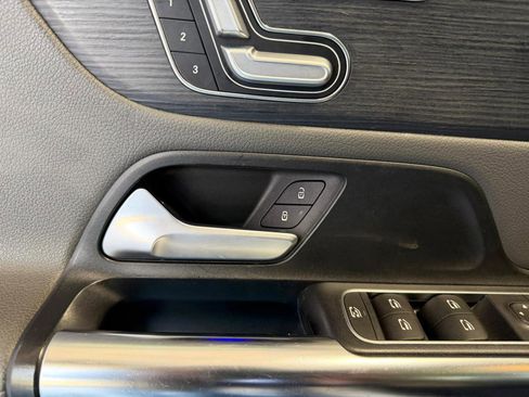 Used 2021 Mercedes-Benz GLA 35 AMG 4MATIC image 12