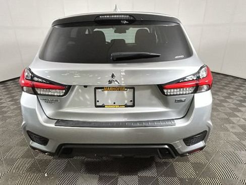 Used 2023 Mitsubishi Outlander Sport LE AWD/4WD image 3