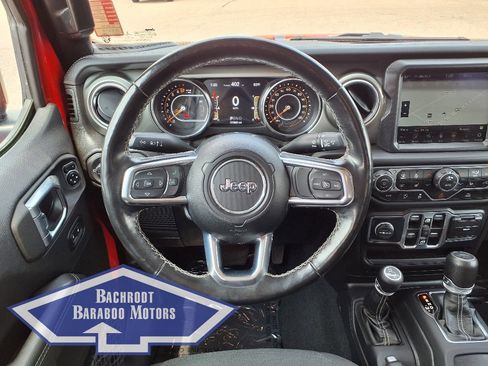 Used 2022 Jeep Gladiator Overland w/ Cold Weather Group image 23