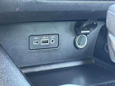 Used 2024 Nissan Altima 2.5 SV image 30