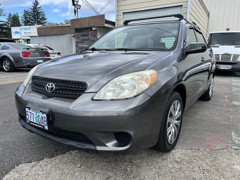 Used 2006 Toyota Matrix image 1