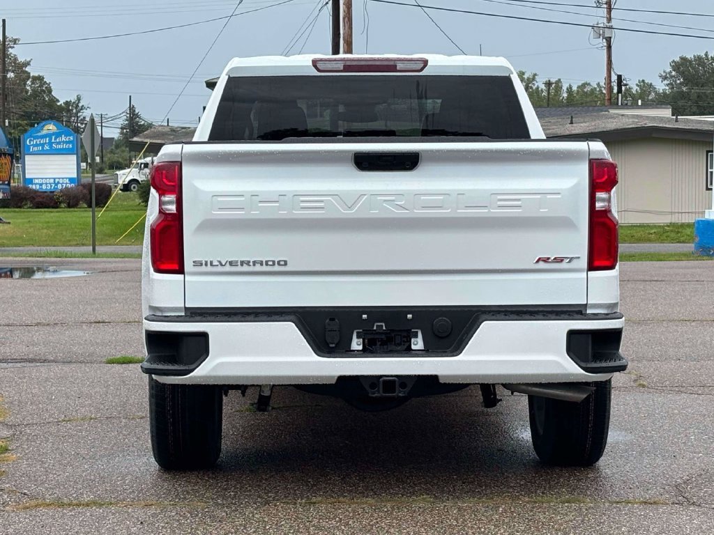New 2026 Chevrolet Silverado 1500 RST w/ LPO, Dark Essentials Package AWD/4WD image 29