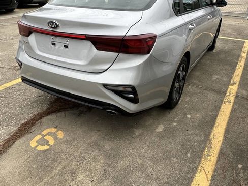 Used 2019 Kia Forte LXS image 5