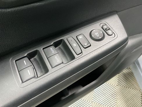 Used 2024 Honda CR-V Sport image 18