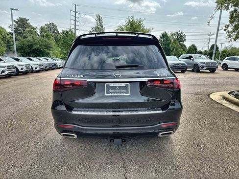 New 2026 Mercedes-Benz GLS 580 4MATIC image 7