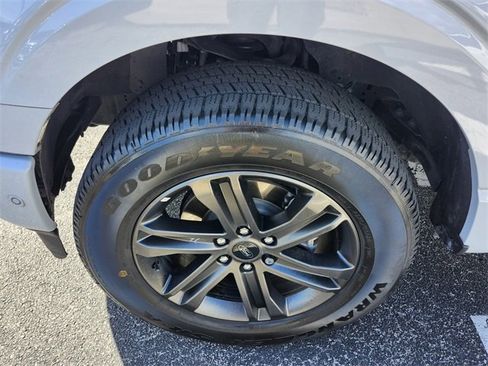 Certified 2022 Ford F150 Lariat w/ Equipment Group 502A High image 9