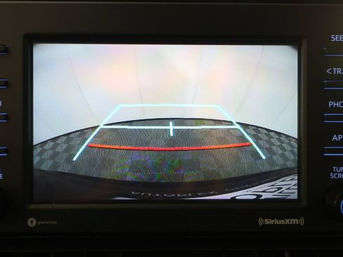 Used 2022 Toyota RAV4 LE FWD image 23