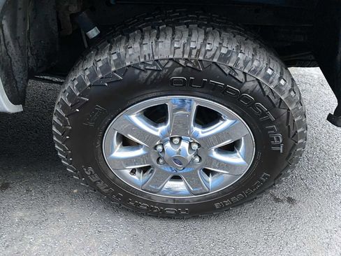 Used 2013 Ford F150 XLT w/ Luxury Equipment Group image 39