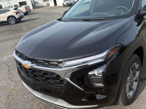 New 2026 Chevrolet Trax LT w/ LT Convenience Package image 13