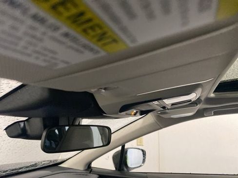 Certified 2024 Subaru Crosstrek 2.0i Premium image 18