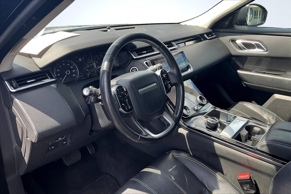 Used 2019 Land Rover Range Rover Velar S AWD/4WD image 14