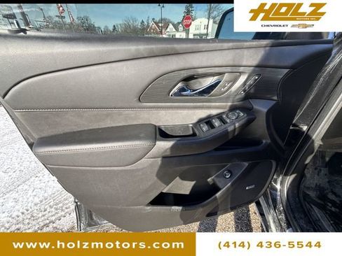 Certified 2023 Chevrolet Traverse High Country image 23