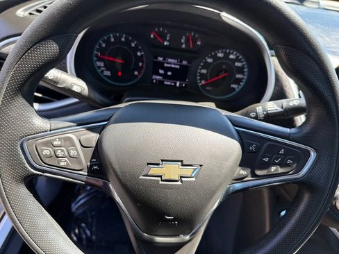 Used 2024 Chevrolet Malibu LT FWD image 18