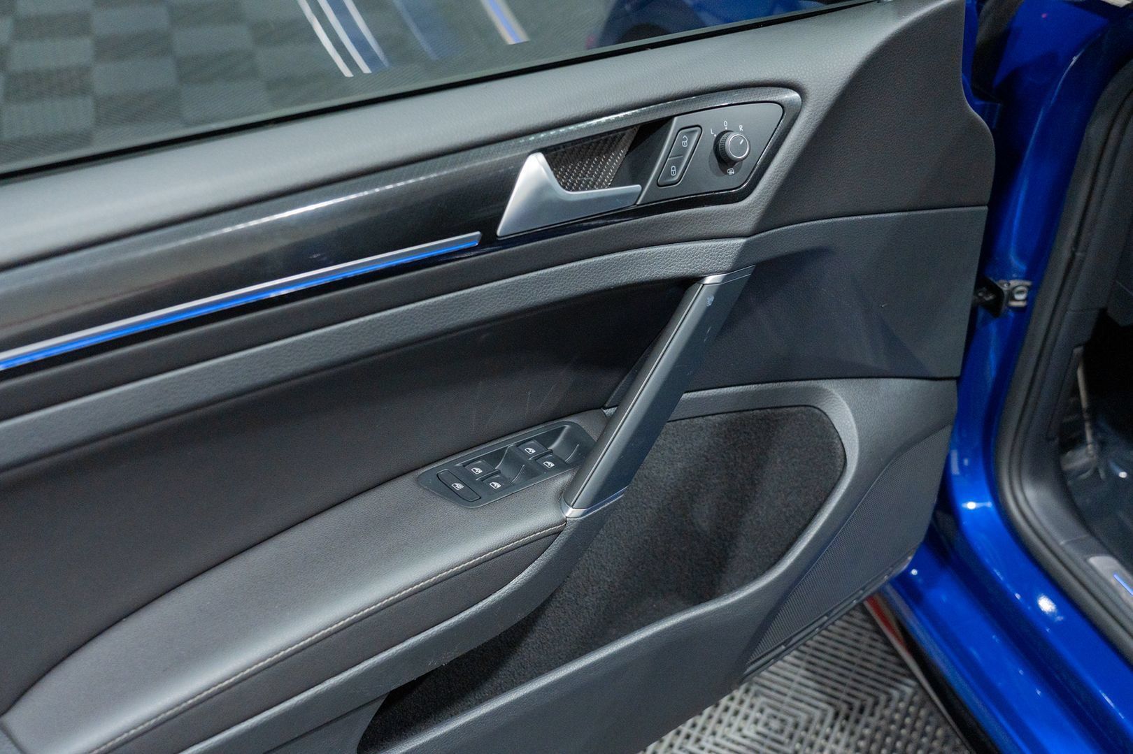 Used 2019 Volkswagen Golf 4-Door AWD/4WD image 15