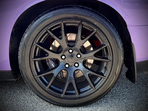Used 2017 Dodge Challenger R/T Scat Pack RWD image 30