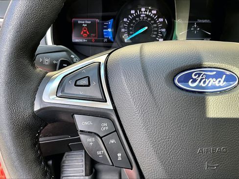 Used 2020 Ford Edge SEL w/ Convenience Package AWD/4WD image 24