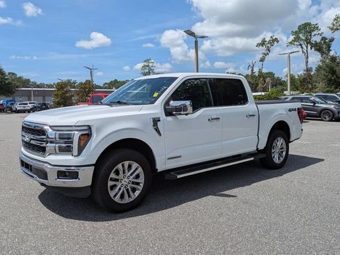 Used 2025 Ford F150 Lariat w/ Equipment Group 502A High AWD/4WD image 7