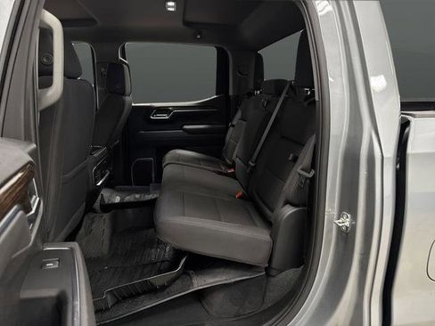 Used 2025 GMC Sierra 1500 Elevation image 30