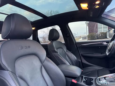 Used 2015 Audi SQ5 Premium Plus image 30