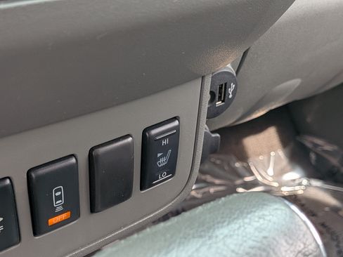 Used 2019 Nissan Frontier SL RWD image 29