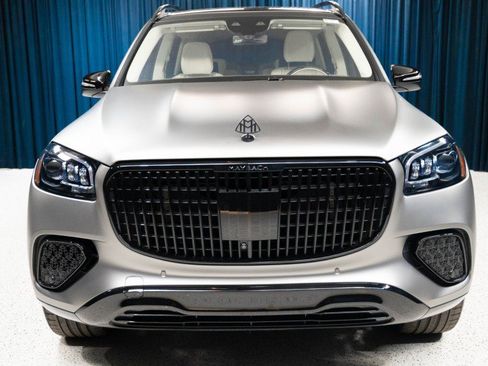 Certified 2024 Mercedes-Benz Maybach GLS 600 4MATIC image 2