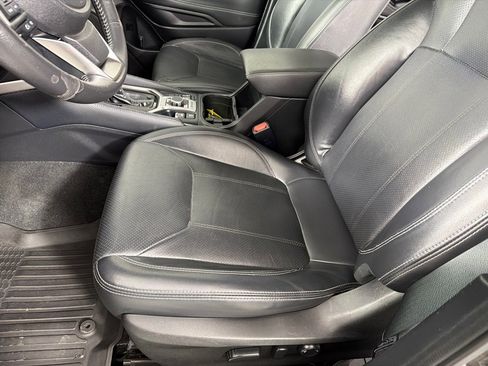 Used 2020 Subaru Forester Limited w/ Popular Package #3 image 11