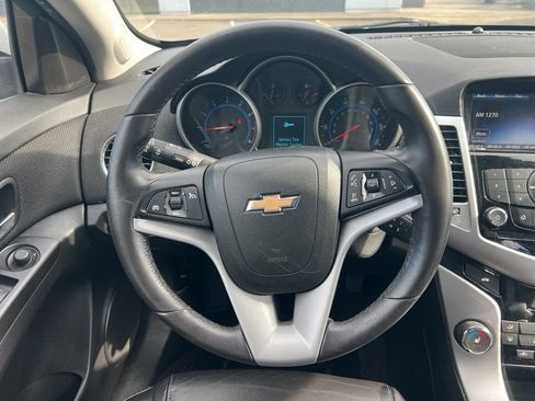 Used 2015 Chevrolet Cruze LT image 9