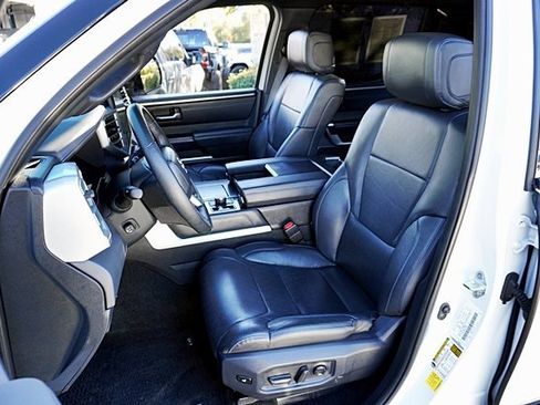 Used 2023 Toyota Tundra Platinum image 16