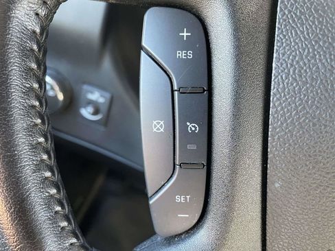 Used 2021 Chevrolet Express 2500 w/ Communications Package image 25