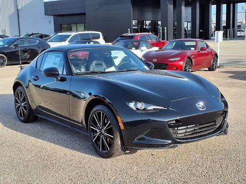 New 2026 MAZDA MX-5 Miata RF Grand Touring RWD image 3
