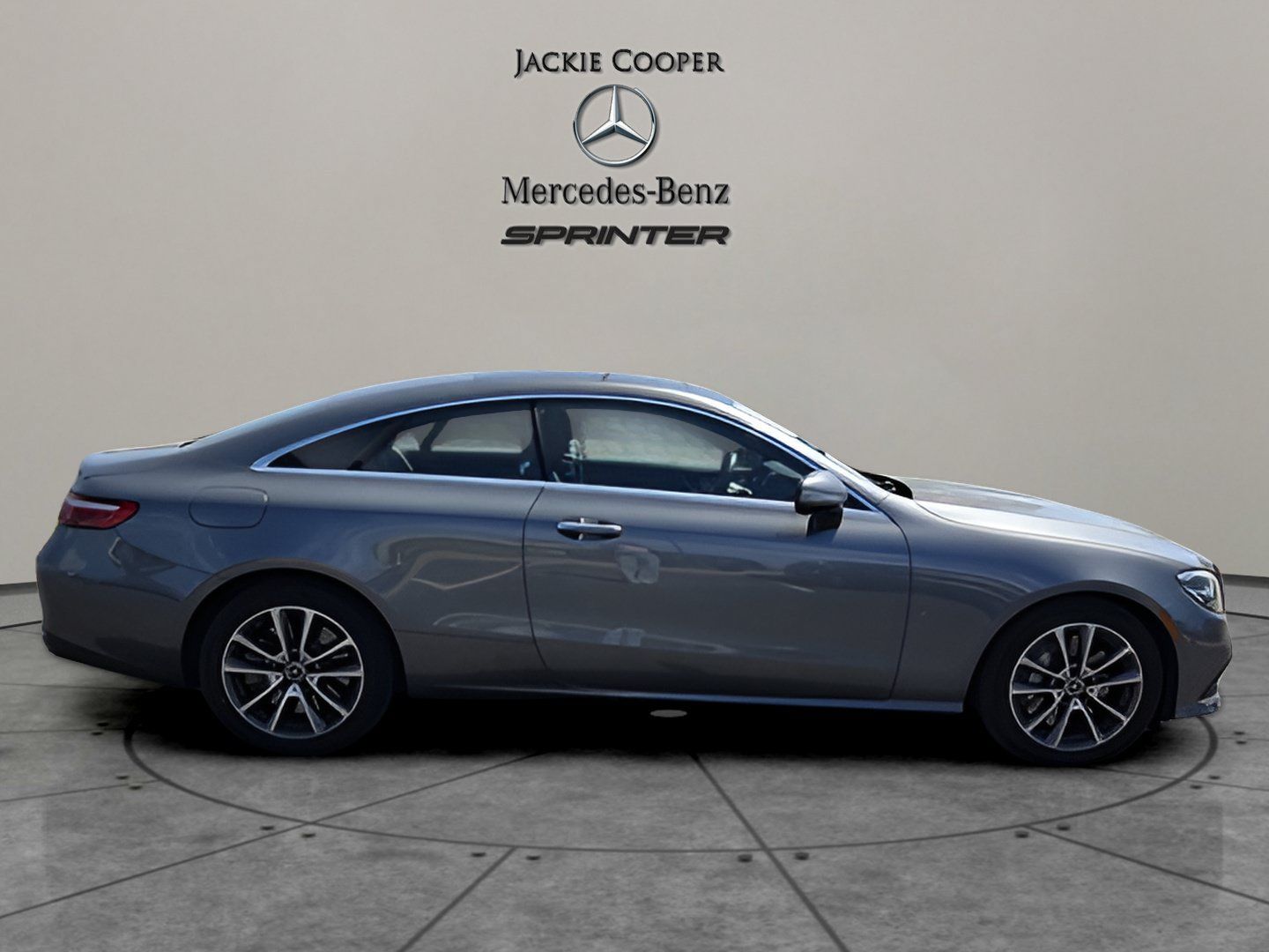 Used 2023 Mercedes-Benz E 450 Coupe image 6