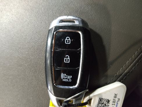 Used 2020 Hyundai Santa Fe SEL FWD image 32