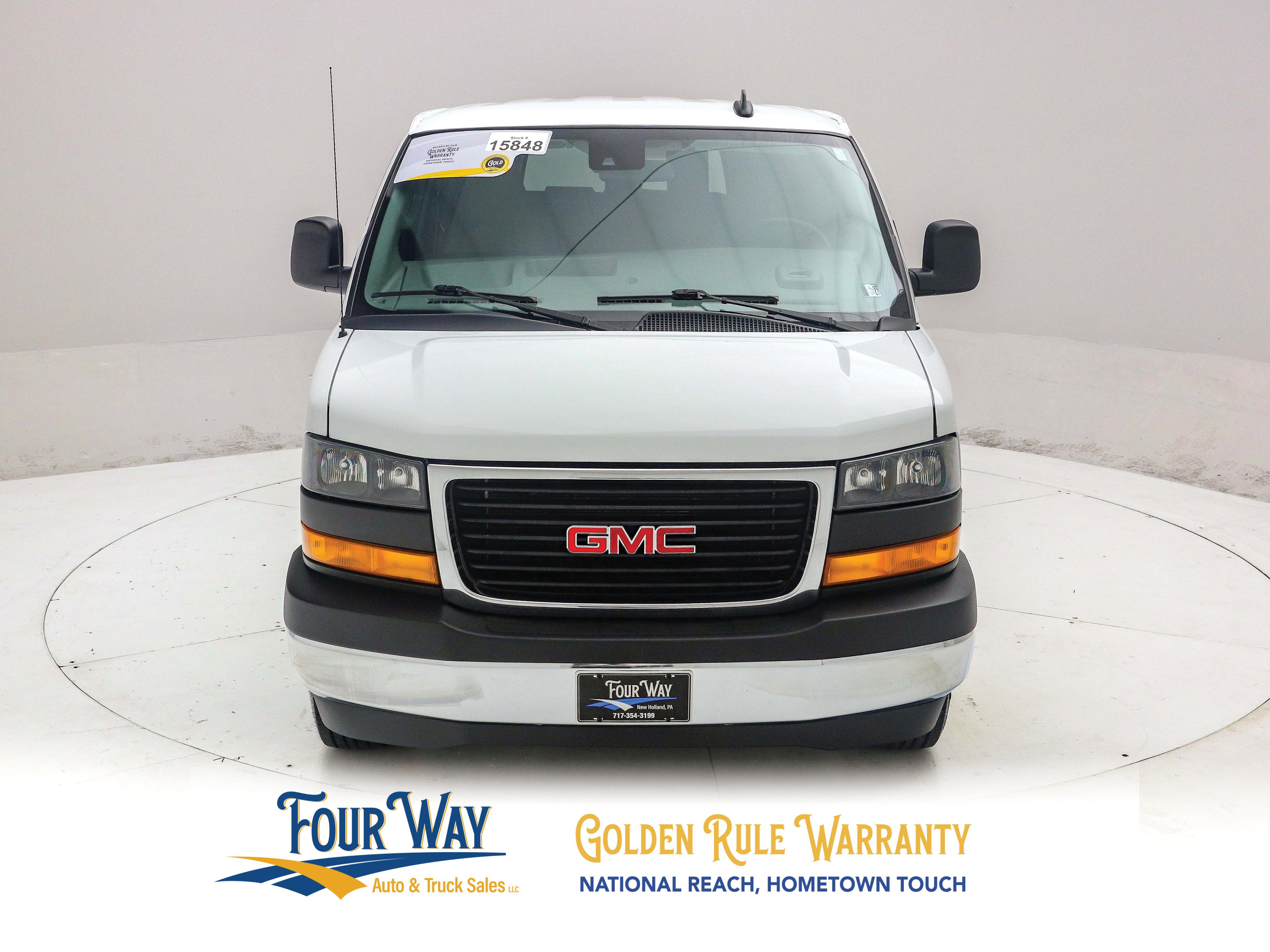 Used 2025 GMC Savana 3500 LT w/ LT Preferred Equipment Group RWD image 9