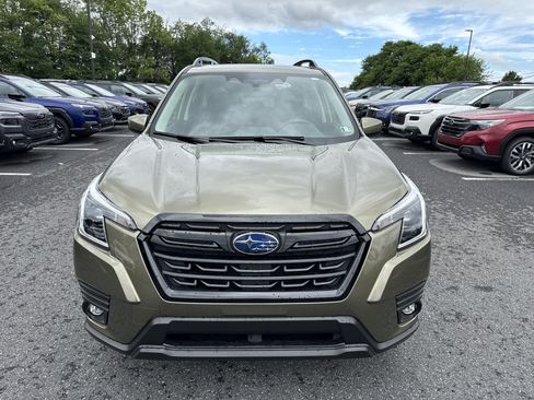 Used 2024 Subaru Forester Premium AWD/4WD image 24