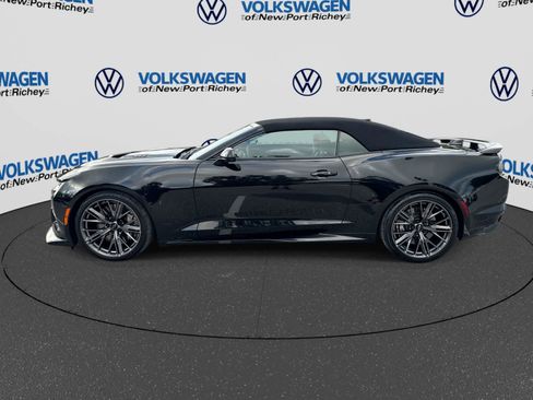 Used 2022 Chevrolet Camaro ZL1 RWD image 11
