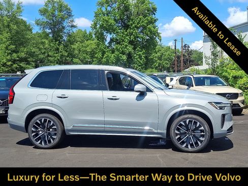 Certified 2026 Volvo XC90 B6 Plus w/ Protection Package Premier AWD/4WD image 8