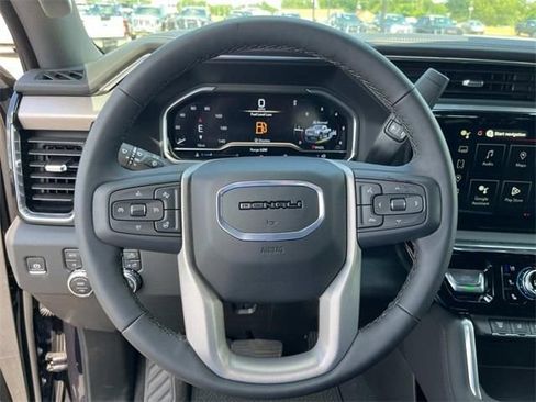 New 2025 GMC Sierra 2500 Denali w/ Technology Package image 16