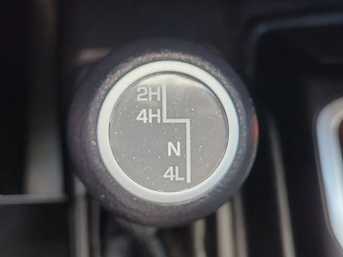 Certified 2022 Jeep Gladiator Sport AWD/4WD image 25