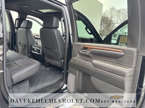 Used 2024 Chevrolet Silverado 3500 High Country w/ Technology Package image 27