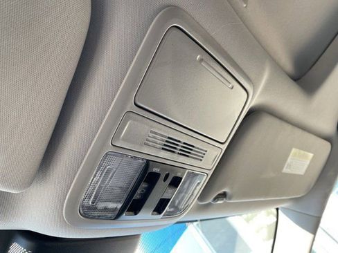 New 2026 Honda Odyssey EX-L image 17