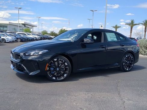 Used 2025 BMW M235i xDrive AWD/4WD image 2