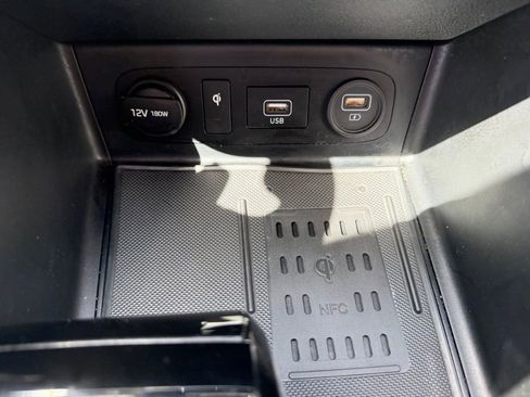 Used 2020 Hyundai Sonata Limited FWD image 25