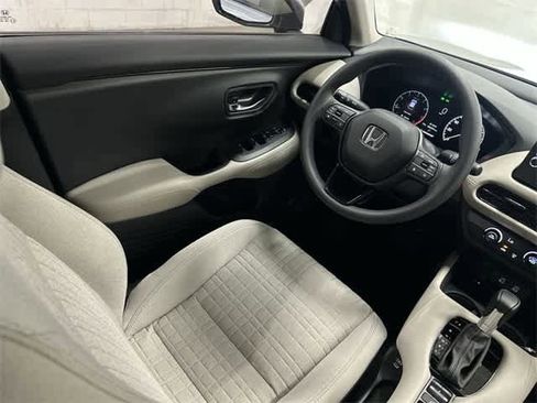 New 2026 Honda HR-V LX image 12