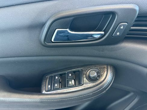 Used 2015 Chevrolet Malibu LT w/ Power Convenience Package FWD image 15