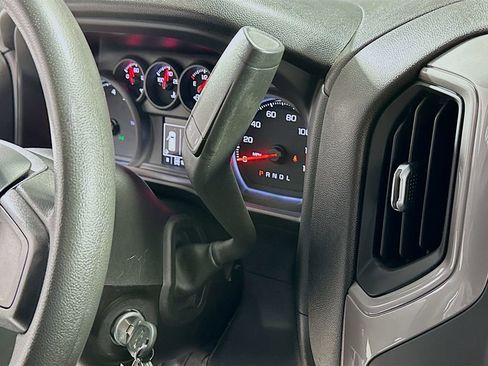 Used 2022 Chevrolet Silverado 2500 Custom w/ Custom Value Package AWD/4WD image 17