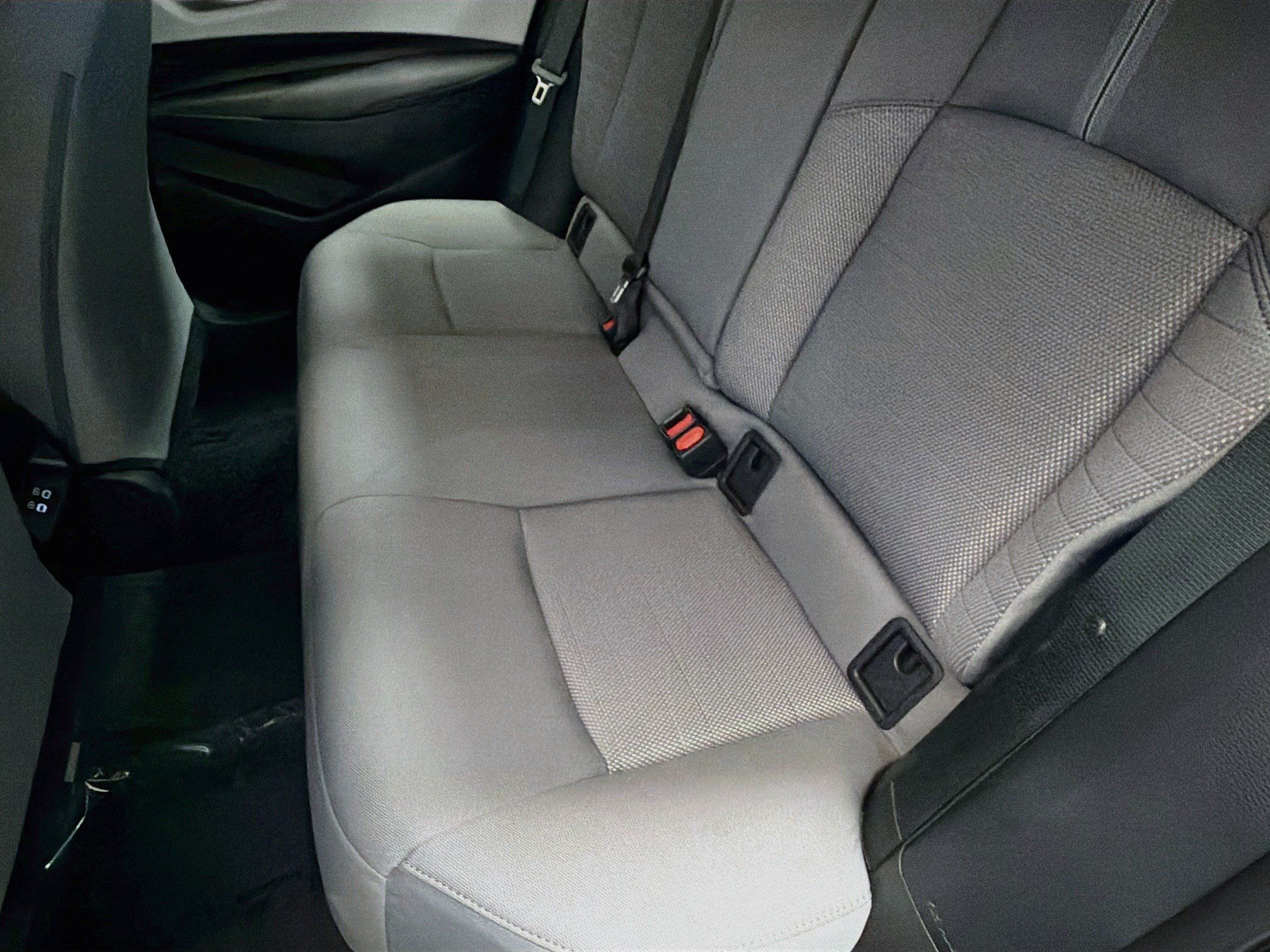 Used 2025 Toyota Corolla SE FWD image 12