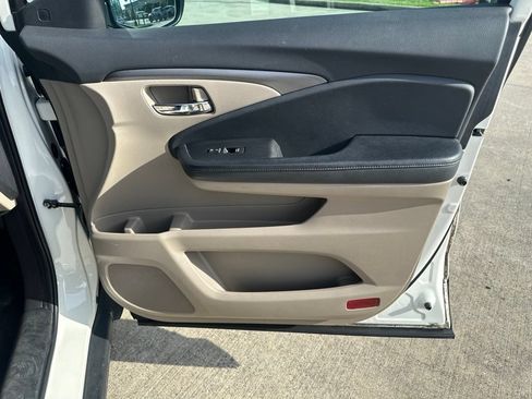 Used 2019 Honda Pilot EX-L image 45