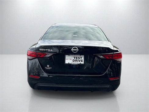 Used 2024 Nissan Sentra S image 6